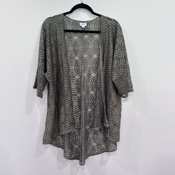 LuLaRoe Shirley Kimono Lace Cardigan Olive Green Color -
Size Small - Picture 1 of 6